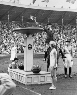 ��������� �������� �������� � ���������� � 1956 ���� - �������� �������� ���� �����